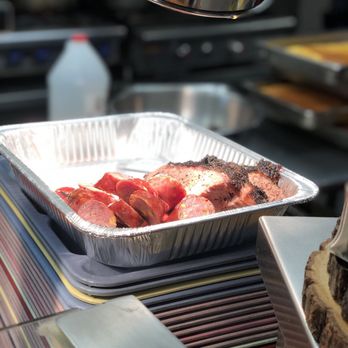 The Slow Bone - Jalapeño Cheddar Sausage and Brisket - Barbeque Near Me - Dallas, Texas