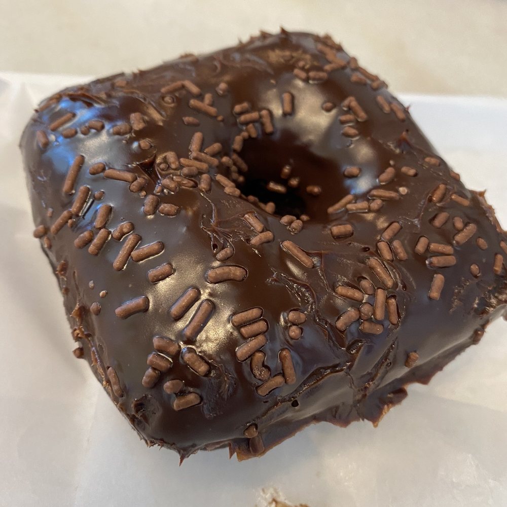 BKeDSHoP - Donuts Near Me - Charleston, South Carolina
