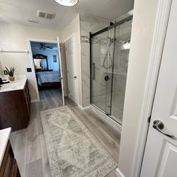 Floor & Decor - Foxtail Oaks Laminate Floor