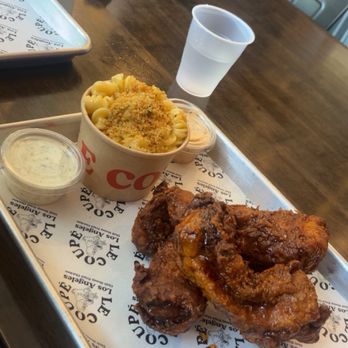 Le Coupe - chicken tenders and mac n cheese - Southern Near Me - Los Angeles, California Le Coupe - chicken tenders and mac n cheese - Southern Near Me - Los Angeles, California
