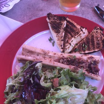 Lost Colony Tavern - Bone marrow cooked to perfection! - Pubs Near Me - Manteo, North Carolina