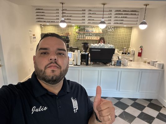 Mazúr Coffee by null