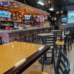 Merengue Restaurant and Bar - Dining area