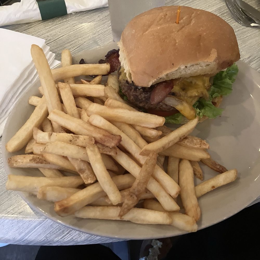 Billy's Roadhouse - Pitts Burger - New American Near Me - Wexford, Pennsylvania