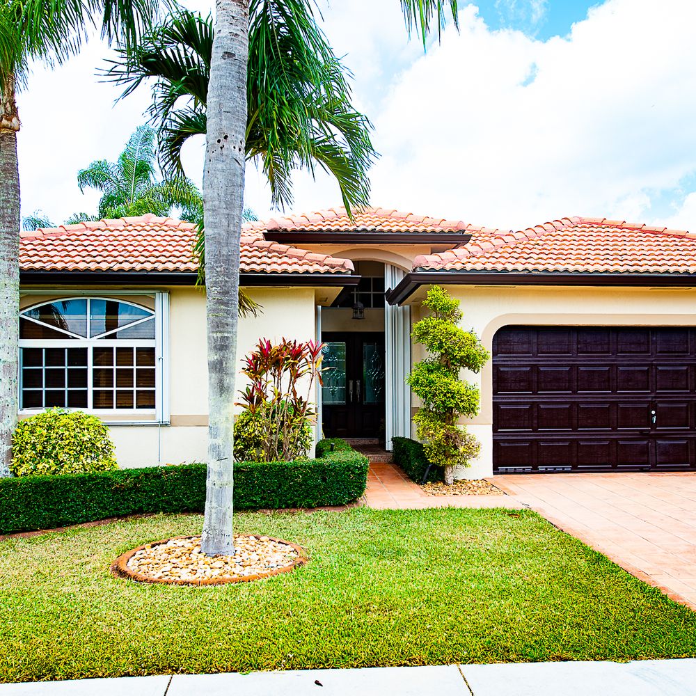 Kitchen Refinishing Miami Matttroy