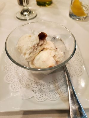 Nana's Kitchen by null