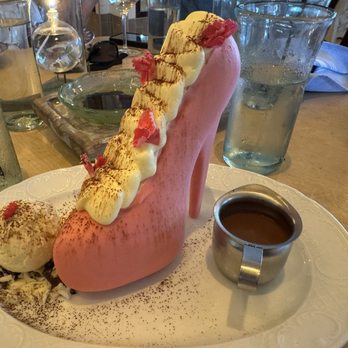 Bottiglia - Tiramisu-Shoe - Italian Near Me - Henderson, Nevada Bottiglia - Tiramisu-Shoe - Italian Near Me - Henderson, Nevada