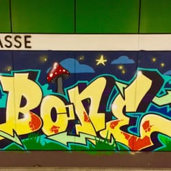 U-Bhf. Eisenacher Straße