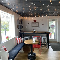 The Little Dipper Cafe & Ice Cream Shoppe - Downstairs seating