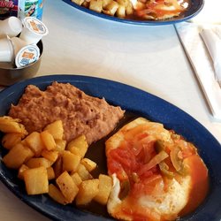 El Mana Mexican Resturant - Huevos Rancheros to die for.
