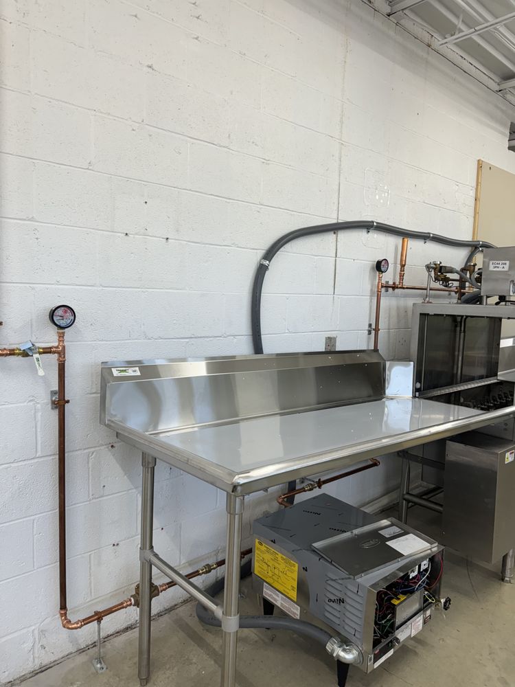 Slide of Pareja Plumbing