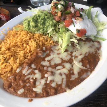 Los Girasoles Mexican - Mexican Near Me - Stow, Ohio Los Girasoles Mexican - Mexican Near Me - Stow, Ohio