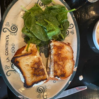 La Contenta Oeste - Sandwich de Pollo a la Milanesa - Mexican Near Me - New York, New York