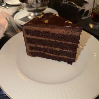 RPM Steak - 14K Chocolate Cake - Steakhouses Near Me - Chicago, Illinois RPM Steak - 14K Chocolate Cake - Steakhouses Near Me - Chicago, Illinois