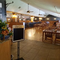 Simmer Down Lakeside Grill - West Dining Area