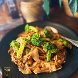 Thai On Main Street - Phad See-ew