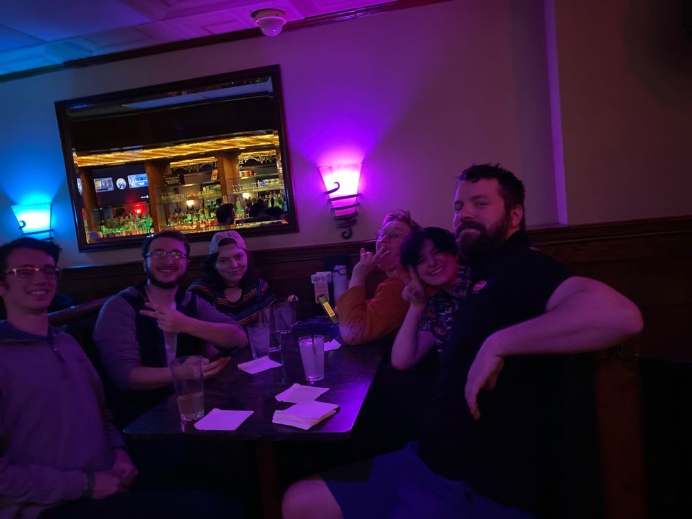 APARTMENT LOUNGE Updated October 2024 34 Photos & 38 Reviews 33