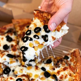 Pizza Shab - Chicken Lovers Pizza - Pizza Near Me - Toronto, Ontario