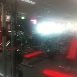 Snap Fitness West End