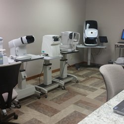 Lentz Eye Care - State of the art testing equipment