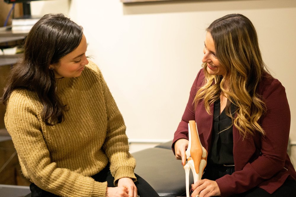 Aligned Modern Health Logo