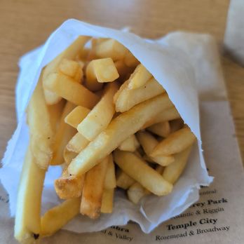 The Hat - Small fries - Fast Food Near Me - Rancho Cucamonga, California