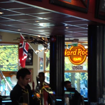 Hard Rock Cafe - American Near Me - Oslo, 03