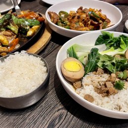 Sizzling chicken $17.50, farmers beef $17, braised pork belly stew $16.  Very small and overpriced portions.