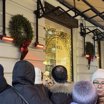 Demel - Cafes Near Me - Vienna, 9