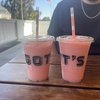 Gott's St. Helena - Frose- so good and refreshing on a hot day! - Burgers Near Me - Saint Helena, California Gott's St. Helena - Frose- so good and refreshing on a hot day! - Burgers Near Me - Saint Helena, California