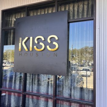 Kiss - New American Near Me - Houston, Texas Kiss - New American Near Me - Houston, Texas