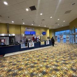 Athol Cinemas 8