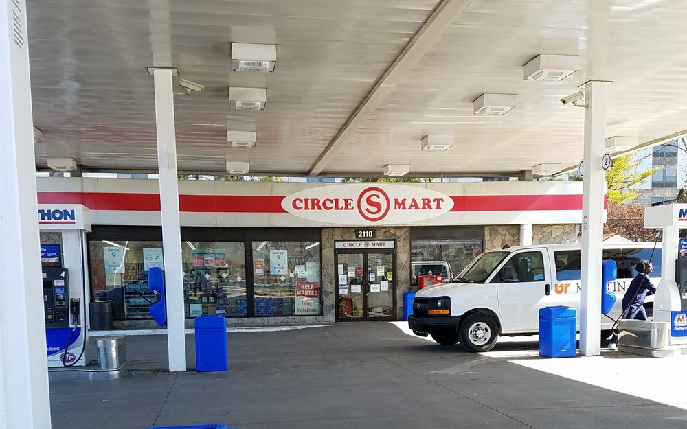 CIRCLE S MART 50 Updated September 2024 2110 N Walnut St