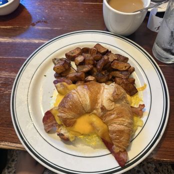 Mimi's Cafe - Eggs & Bacon Croissant Sandwich - Breakfast & Brunch Near Me - Chandler, Arizona Mimi's Cafe - Eggs & Bacon Croissant Sandwich - Breakfast & Brunch Near Me - Chandler, Arizona
