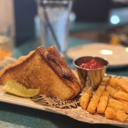 Derby - Houston - Brisket grilled cheese