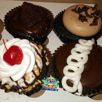 Area 51 Cupcakery - Area 51 cupcake favorites - Cupcakes Near Me - Naperville, Illinois