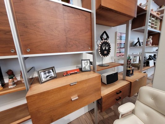 Herman Miller Retail Store by null