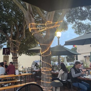 Das Bierhauz - Mountain View - Outside dining - Beer Gardens Near Me - Mountain View, California
