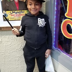 Magic kid!