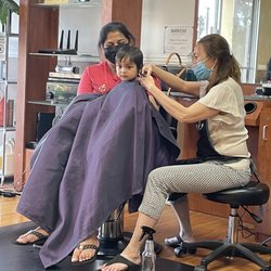 Hair Plus - Baby first haircut