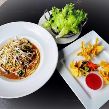 Georgie's Alibi Monkey Bar - Crab Rangoons & Thai Chicken Lettuce Wraps! The Best~ - Gay Bars Near Me - Wilton Manors, Florida Georgie's Alibi Monkey Bar - Crab Rangoons & Thai Chicken Lettuce Wraps! The Best~ - Gay Bars Near Me - Wilton Manors, Florida