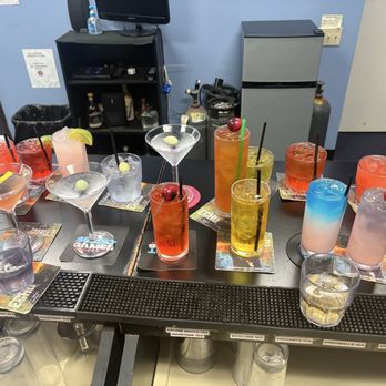 ABC Bartending Schools - Practice makes perfect!  #Drinks #Bartending #ABCBartending - Bartending Schools Near Me - Los Angeles, California