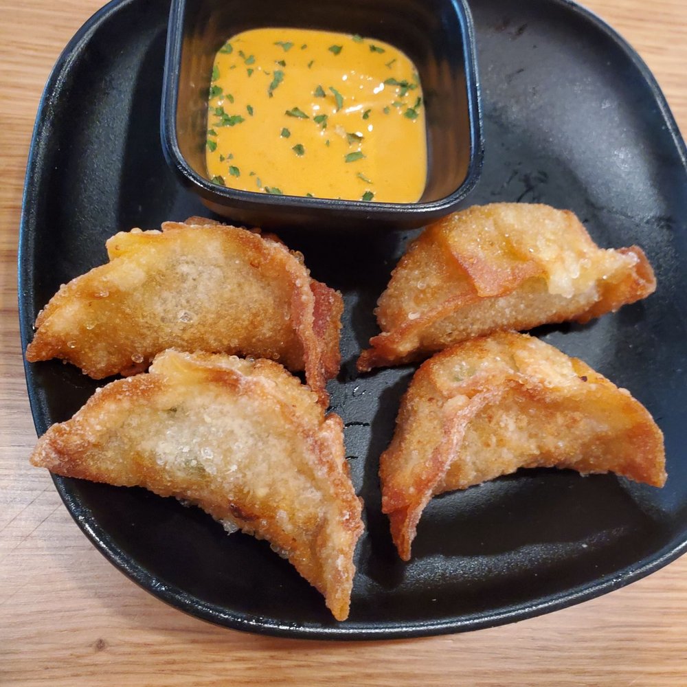 Silverlake Ramen - Gyozas are delicious - Ramen Near Me - Burbank, California Silverlake Ramen - Gyozas are delicious - Ramen Near Me - Burbank, California