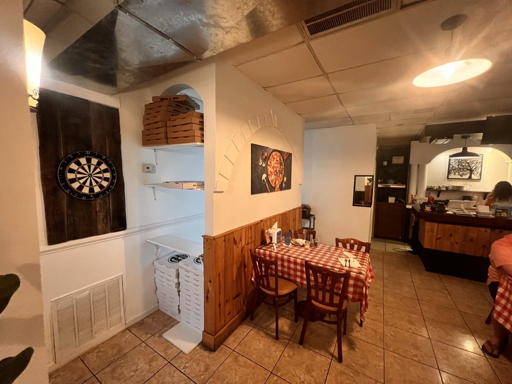 GUSTO’S PIZZA 20 Photos 311 7th St, Salem, Virginia Pizza Restaurant Reviews Phone