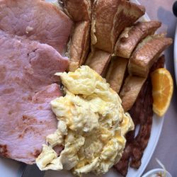Anthony's Pancake House & Restaurant