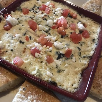 Boston Pizza - Pizza Near Me - Laval, Quebec