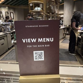 Starbucks Reserve Roastery Chicago - Coffee Roasteries Near Me - Chicago, Illinois Starbucks Reserve Roastery Chicago - Coffee Roasteries Near Me - Chicago, Illinois