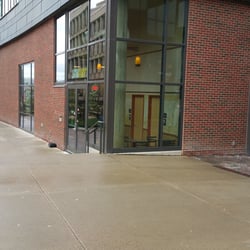 Subway - Entrance to Subway on U of Cincinnati Campus