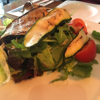 Ponte Vecchio - Garden salad...delicious! - Italian Near Me - Amsterdam, New Hampshire Ponte Vecchio - Garden salad...delicious! - Italian Near Me - Amsterdam, New Hampshire