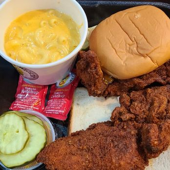 DAVE’S HOT CHICKEN - Updated January 2025 - 251 Photos & 176 Reviews ...